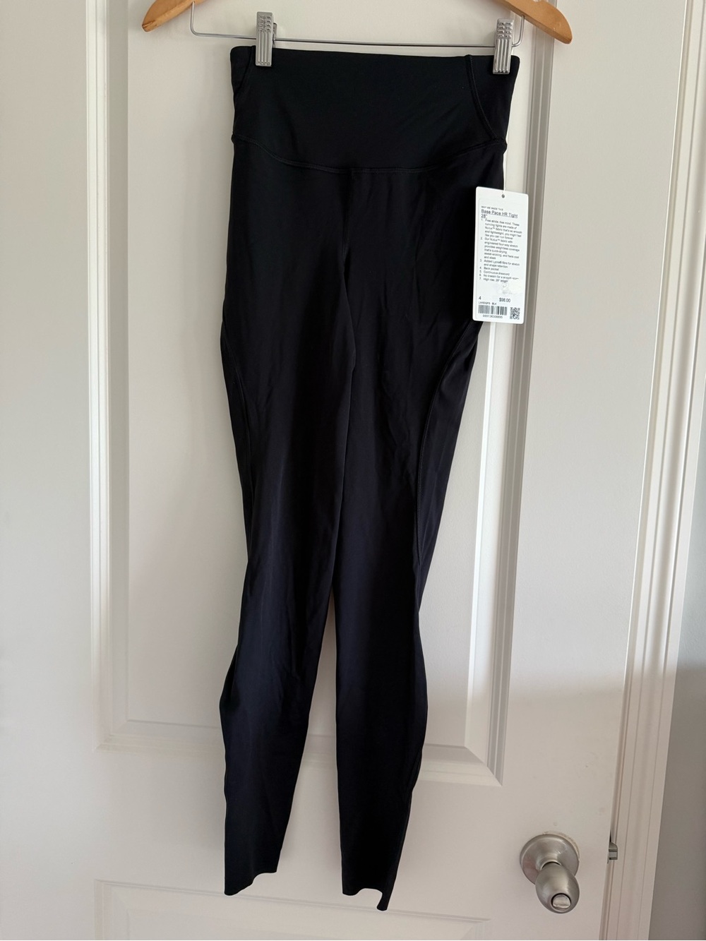 lululemon Base pace High-Rise tight 28” black size 4